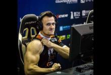 最強壯的CS：GO游戲冠軍！游戲與健身都不耽誤