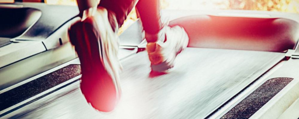 腹部贅肉怎么減 注意3個要點-易網(wǎng)<a href=http://www.jsjjzhkt.cn/ target=_blank class=infotextkey>健康養(yǎng)生</a>網(wǎng) 腹部贅肉怎么減 注意3個要點