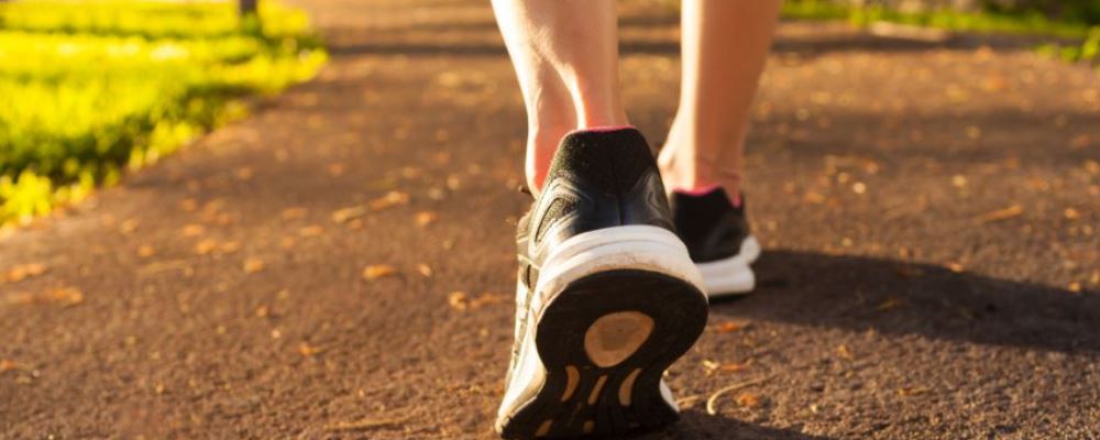 跑步減肥過度會導致哪些傷害出現-易網健康<a href=http://www.jsjjzhkt.cn/jkys/ target=_blank class=infotextkey>養生</a>網 跑步減肥過度會導致哪些傷害出現