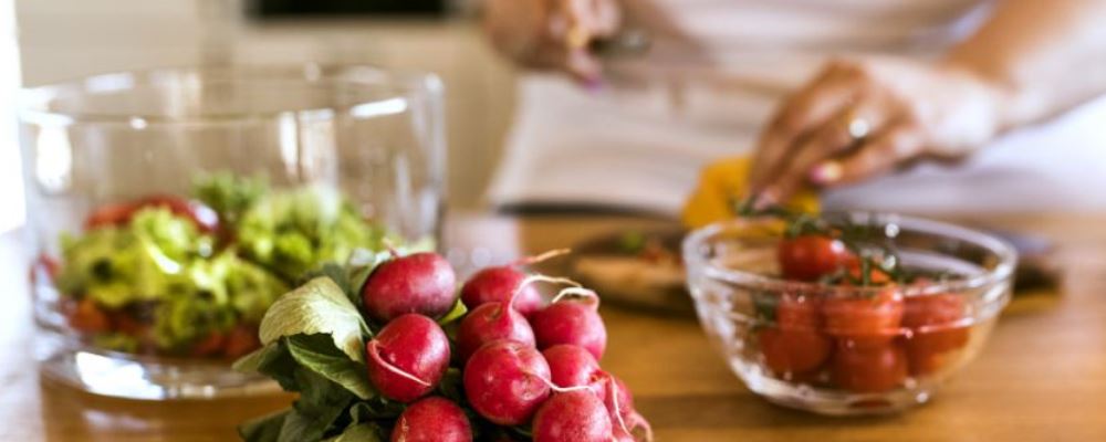 國慶假期變胖的原因有哪些 節后怎么減肥-易網<a href=http://www.jsjjzhkt.cn/ target=_blank class=infotextkey>健康養生</a>網 國慶假期變胖的原因有哪些 節后怎么減肥