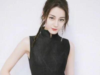 女性練習瑜伽氣質會改變許多,看看迪麗熱巴就知道了