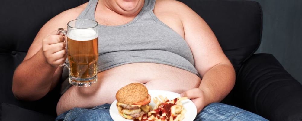 有錢人發福率更低 導致肥胖的原因有哪些-易網<a href=http://www.jsjjzhkt.cn/ target=_blank class=infotextkey>健康養生</a>網 有錢人發福率更低 導致肥胖的原因有哪些