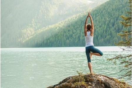 擁有劉亦菲馬甲線的瑜伽動(dòng)作,每天二十分鐘練出細(xì)腰好身材-易網(wǎng)健康養(yǎng)生網(wǎng) 擁有劉亦菲馬甲線的瑜伽動(dòng)作,每天二十分鐘練出細(xì)腰好身材