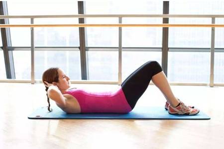 瑜伽動(dòng)作圖片瘦肚子,四個(gè)體式燃脂減肥練出小蠻腰-易網(wǎng)健康養(yǎng)生網(wǎng) 瑜伽動(dòng)作圖片瘦肚子,四個(gè)體式燃脂減肥練出小蠻腰