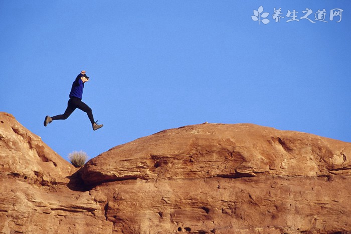 竹竿舞怎么跳-易網健康<a href=http://www.jsjjzhkt.cn/jkys/ target=_blank class=infotextkey>養生</a>網 竹竿舞怎么跳