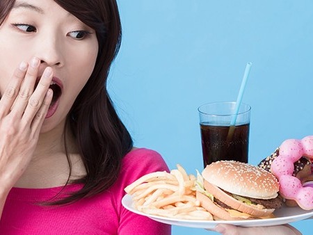 哪些低脂晚餐有助快速瘦身-易網健康<a href=http://www.jsjjzhkt.cn/jkys/ target=_blank class=infotextkey>養生</a>網 哪些低脂晚餐有助快速瘦身