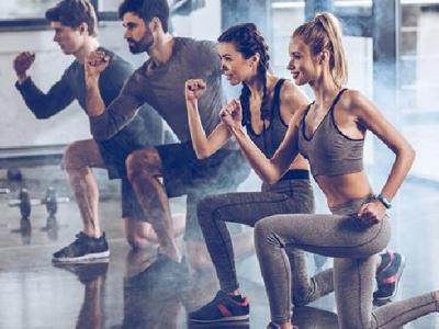 每天300個深蹲3年后會怎么樣 蹲下對人體有這些好處