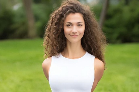 瑜伽的好處及作用是什么 小白怎么做基本入門動作