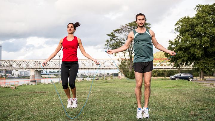 運動減肥應該注意些什么 4招看你是否適合運動減肥-易網<a href=http://www.jsjjzhkt.cn/ target=_blank class=infotextkey>健康養生</a>網 運動減肥應該注意些什么 4招看你是否適合運動減肥