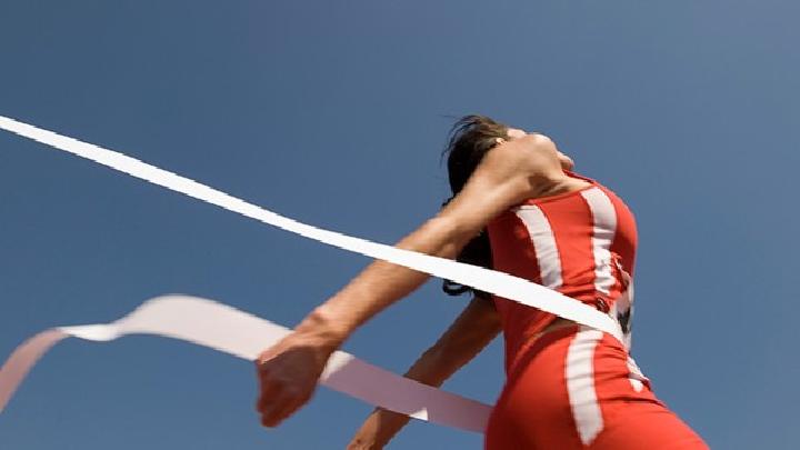 夏季怎么快速減掉身上的肥肉 營養(yǎng)學(xué)專家指出夏季減肥妙招-易網(wǎng)<a href=http://www.jsjjzhkt.cn/ target=_blank class=infotextkey>健康養(yǎng)生</a>網(wǎng) 夏季怎么快速減掉身上的肥肉 營養(yǎng)學(xué)專家指出夏季減肥妙招