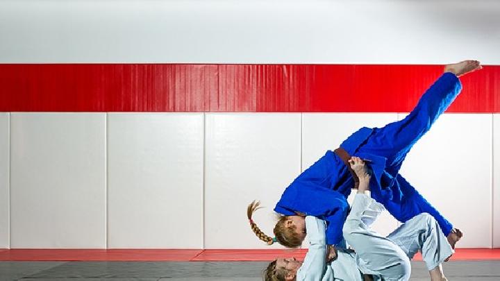 運(yùn)動(dòng)減肥飲食需要注意什么？運(yùn)動(dòng)減肥前后到底要怎么吃才有效果？