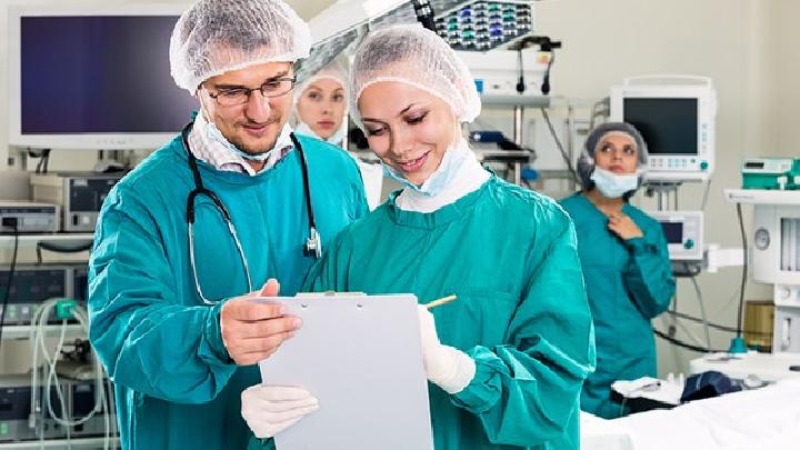 跳繩能瘦腿嗎?跳繩要注意方法小心練成肌肉腿-易網健康<a href=http://www.jsjjzhkt.cn/jkys/ target=_blank class=infotextkey>養生</a>網 跳繩能瘦腿嗎?跳繩要注意方法小心練成肌肉腿