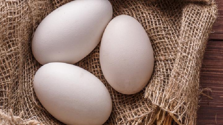 喝荷葉水能減肥的嗎?如何喝荷葉水減肥?-易網健康<a href=http://www.jsjjzhkt.cn/jkys/ target=_blank class=infotextkey>養生</a>網 喝荷葉水能減肥的嗎?如何喝荷葉水減肥?