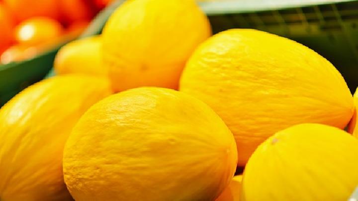 荷葉和冬瓜皮一起泡水喝能達(dá)到減肥的功效嗎？