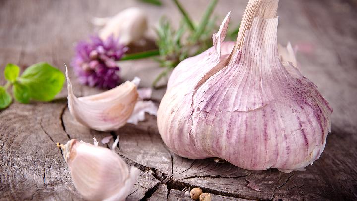 經常健身對減肥有用嗎?如何健身有利于減肥?-易網健康<a href=http://www.jsjjzhkt.cn/jkys/ target=_blank class=infotextkey>養生</a>網 經常健身對減肥有用嗎?如何健身有利于減肥?