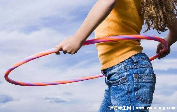 轉呼啦圈的好處和壞處，瘦腰腹部的贅肉(一周3-4次每次30分鐘)