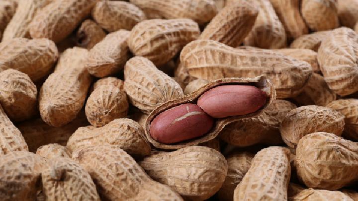 桑葚減肥茶的功效與作用分別是什么?-易網(wǎng)健康<a href=http://www.jsjjzhkt.cn/jkys/ target=_blank class=infotextkey>養(yǎng)生</a>網(wǎng) 桑葚減肥茶的功效與作用分別是什么?