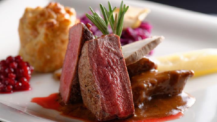 白領(lǐng)減肥的最佳方法是什么?推薦一周減肥食譜輕松瘦10斤-易網(wǎng)<a href=http://www.jsjjzhkt.cn/ target=_blank class=infotextkey>健康養(yǎng)生</a>網(wǎng) 白領(lǐng)減肥的最佳方法是什么?推薦一周減肥食譜輕松瘦10斤