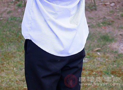 每天跳繩 堅持三個月以后身體會收到哪些驚喜-易網<a href=http://www.jsjjzhkt.cn/ target=_blank class=infotextkey>健康養生</a>網 每天跳繩 堅持三個月以后身體會收到哪些驚喜