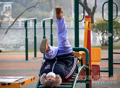 為什么要選擇晨練 晨練的禁忌有哪些-易網健康<a href=http://www.jsjjzhkt.cn/jkys/ target=_blank class=infotextkey>養生</a>網 為什么要選擇晨練 晨練的禁忌有哪些