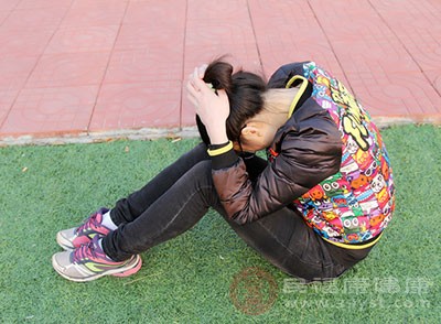 每天步行10000步身體會怎么樣 經常曬朋友圈步數的人 值得看-易網健康養生網 每天步行10000步身體會怎么樣 經常曬朋友圈步數的人 值得看