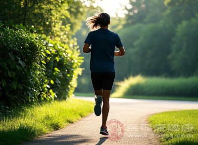 跑步算不算有氧運動 看完這篇再開跑-易網健康養(yǎng)生網 跑步算不算有氧運動 看完這篇再開跑