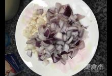 奶油蘑菇湯的做法-奶香味煮菜譜