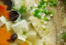 砂鍋魚燉豆腐的做法-家常味燉菜譜