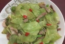超愛(ài)！萵筍炒肉！的做法-家常味炒菜譜