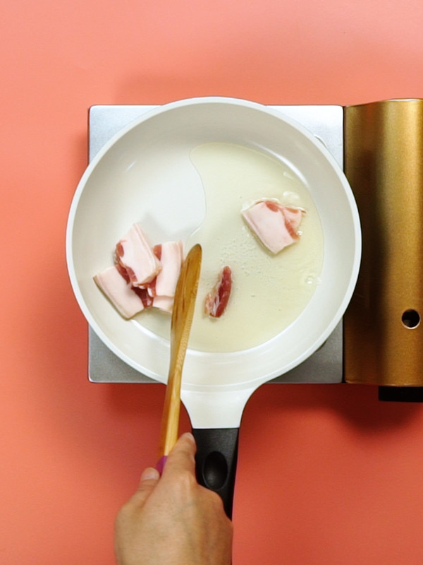 土豆燉五花肉的做法-咸鮮味燉菜譜 土豆燉五花肉的做法-咸鮮味燉菜譜