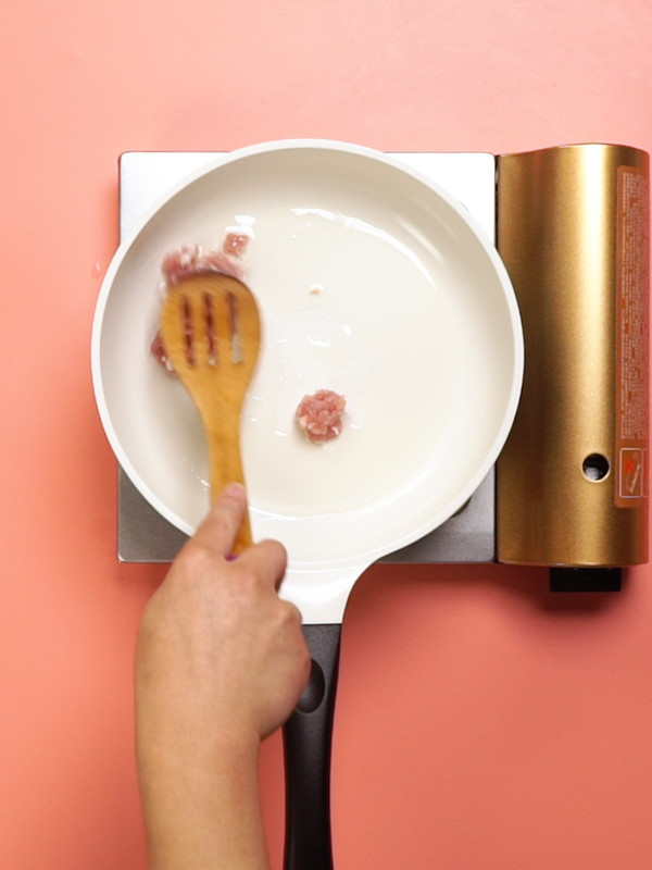 醬爆洋白菜的做法-家常味燒菜譜