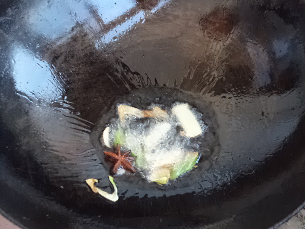 土豆燉蘿卜的做法-家常味燉菜譜-易網健康養生網 土豆燉蘿卜的做法-家常味燉菜譜