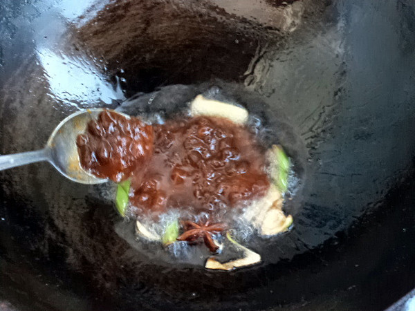 土豆燉蘿卜的做法-家常味燉菜譜-易網健康養生網 土豆燉蘿卜的做法-家常味燉菜譜