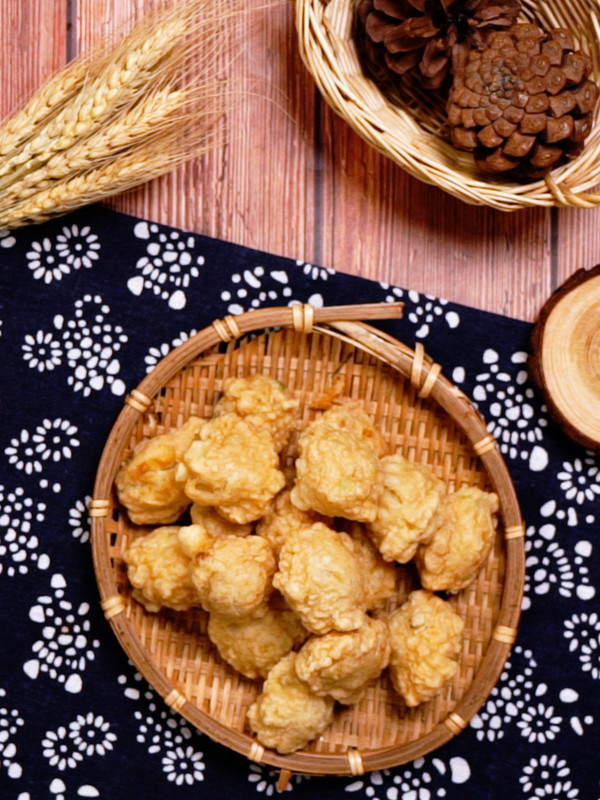 蘿卜丸子的做法-家常味炸菜譜-易網健康養生網 蘿卜丸子的做法-家常味炸菜譜