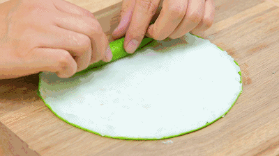 翡翠山藥泥卷 寶寶輔食食譜的做法-家常味烙菜譜-易網健康養生網 翡翠山藥泥卷 寶寶輔食食譜的做法-家常味烙菜譜