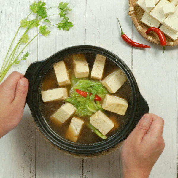 白菜豆腐湯的做法-家常味煮菜譜-易網健康養生網 白菜豆腐湯的做法-家常味煮菜譜