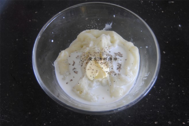 奶香土豆泥的做法-咸鮮味蒸菜譜