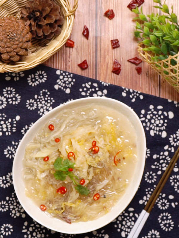 酸菜燉粉條的做法-酸辣味燉菜譜