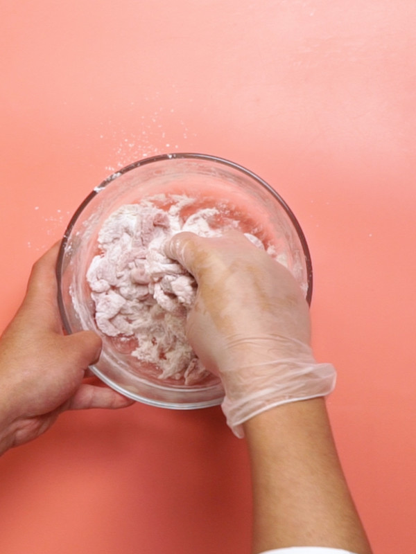 香辣肉絲的做法-麻辣味炒菜譜-易網健康養生網 香辣肉絲的做法-麻辣味炒菜譜