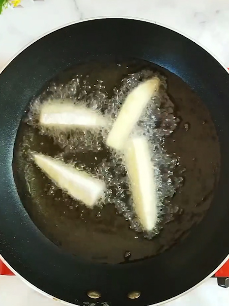 魚香茄條的做法-家常味炒菜譜-易網健康養(yǎng)生網 魚香茄條的做法-家常味炒菜譜