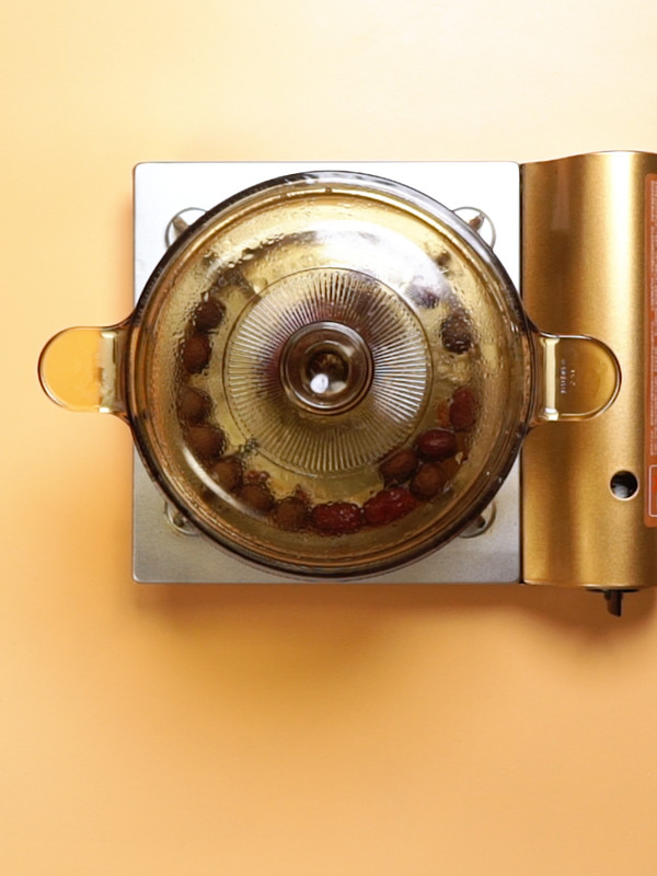 桂圓紅棗茶的做法-甜味煮菜譜-易網(wǎng)健康養(yǎng)生網(wǎng) 桂圓紅棗茶的做法-甜味煮菜譜