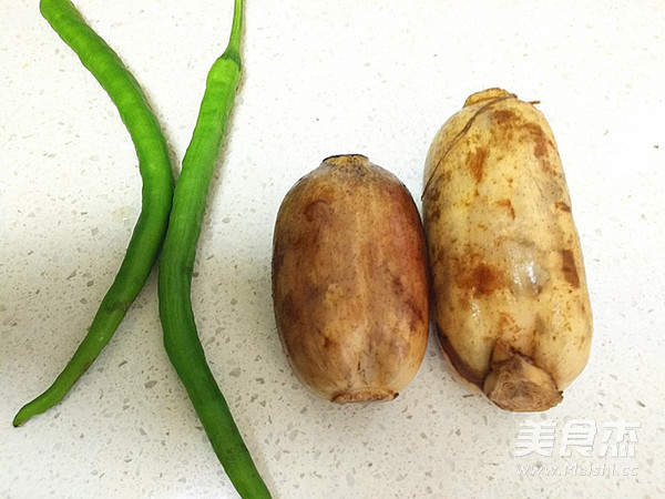 清炒藕丁的做法-家常味炒菜譜-易網<a href=http://www.jsjjzhkt.cn/ target=_blank class=infotextkey>健康養生</a>網 清炒藕丁的做法-家常味炒菜譜