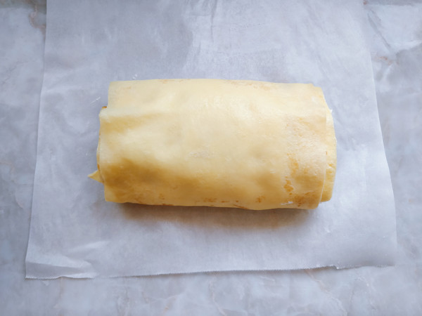 黃桃千層蛋糕卷的做法-甜味烘焙菜譜-易網(wǎng)健康養(yǎng)生網(wǎng) 黃桃千層蛋糕卷的做法-甜味烘焙菜譜