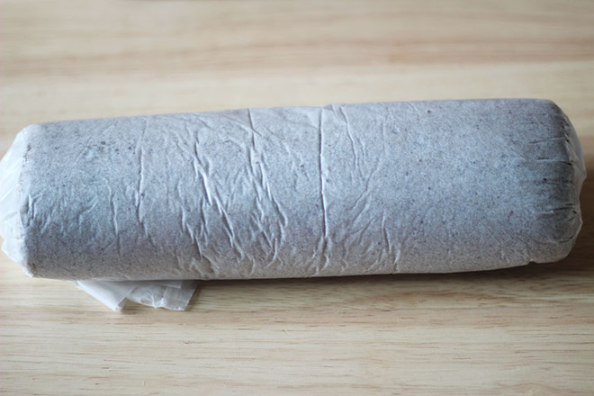 黑穗醋栗仙女蛋糕卷的做法-酸甜味烘焙菜譜-易網健康養生網 黑穗醋栗仙女蛋糕卷的做法-酸甜味烘焙菜譜