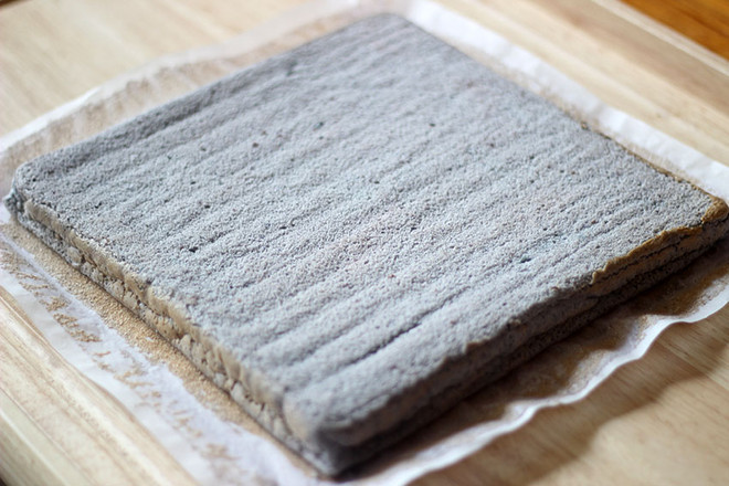 黑穗醋栗仙女蛋糕卷的做法-酸甜味烘焙菜譜-易網健康養生網 黑穗醋栗仙女蛋糕卷的做法-酸甜味烘焙菜譜