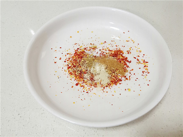 土豆蛋兒的做法-家常味蒸菜譜-易網(wǎng)健康養(yǎng)生網(wǎng) 土豆蛋兒的做法-家常味蒸菜譜