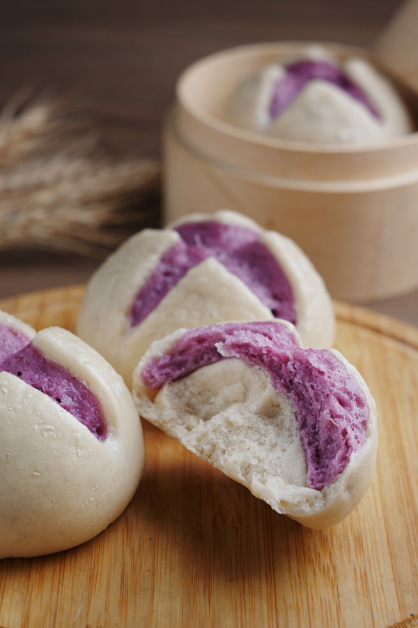 紫薯花開饅頭的做法-甜味蒸菜譜-易網健康養生網 紫薯花開饅頭的做法-甜味蒸菜譜