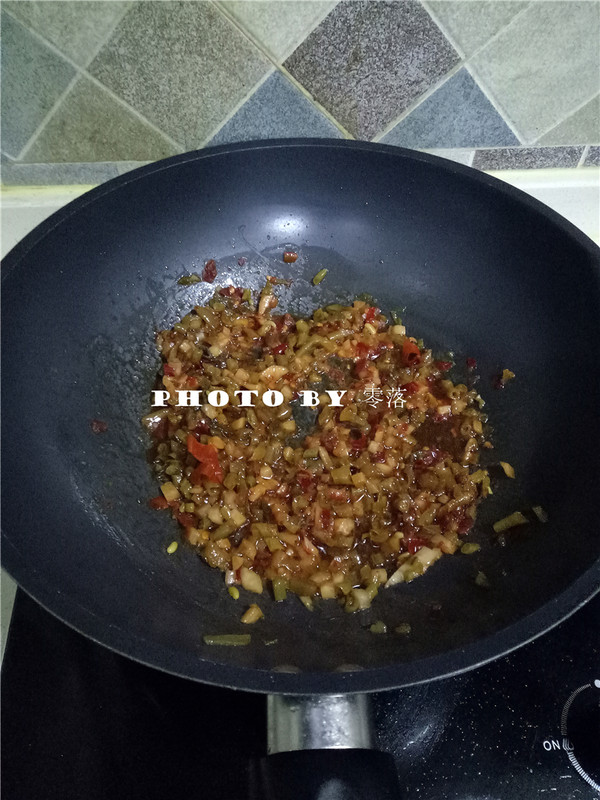 澆汁武昌魚的做法-酸辣味煮菜譜-易網健康養生網 澆汁武昌魚的做法-酸辣味煮菜譜