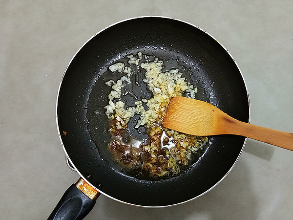 咖喱粉絲蝦的做法-咸鮮味炒菜譜-易網健康養生網 咖喱粉絲蝦的做法-咸鮮味炒菜譜