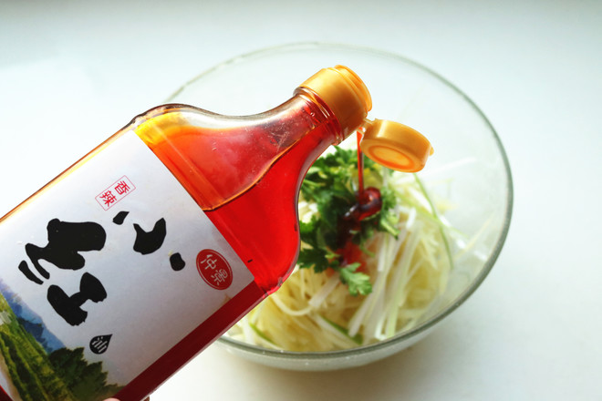 熗拌土豆絲的做法-香辣味拌菜譜